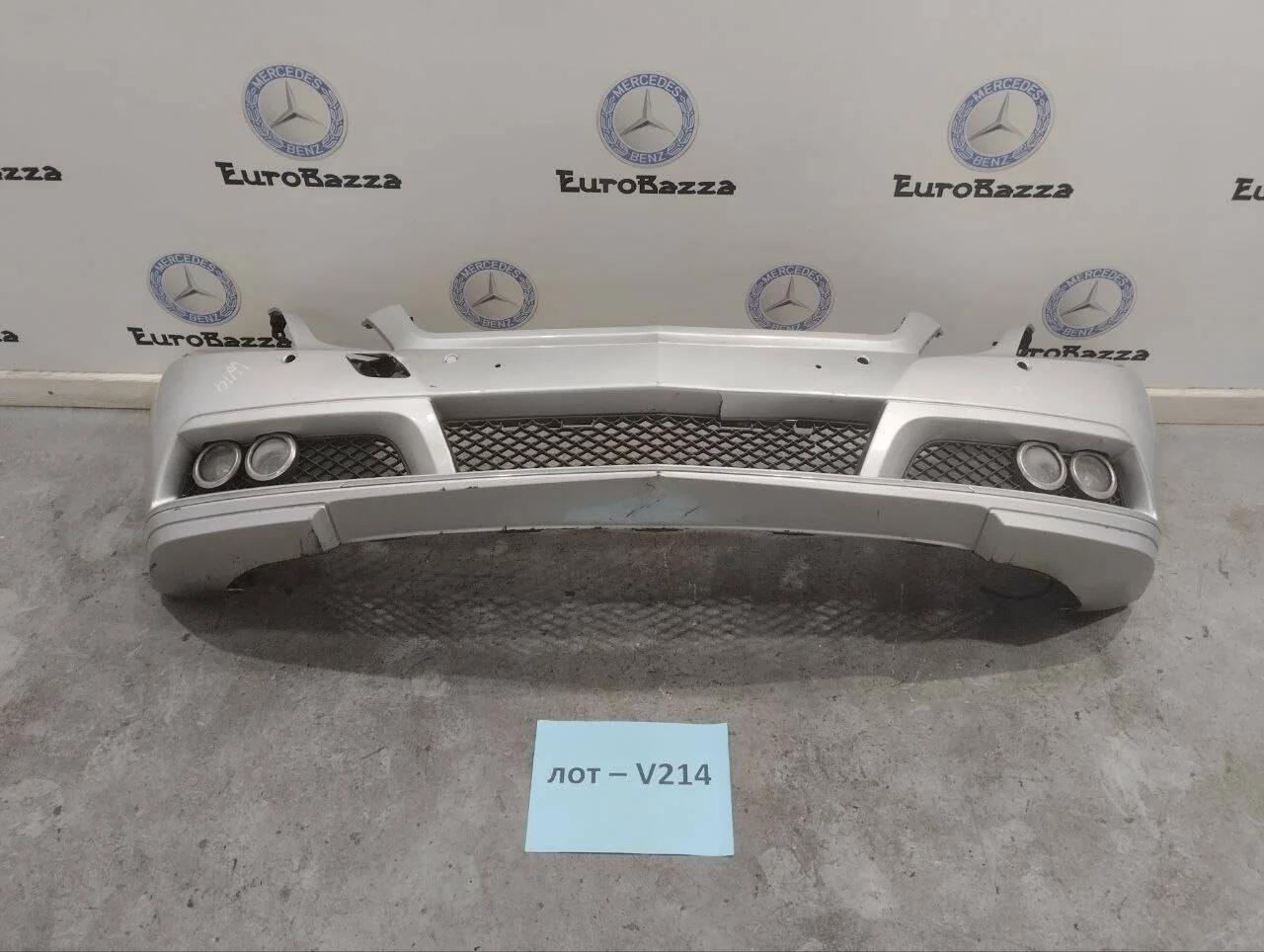 Бампер передний Mercedes W207