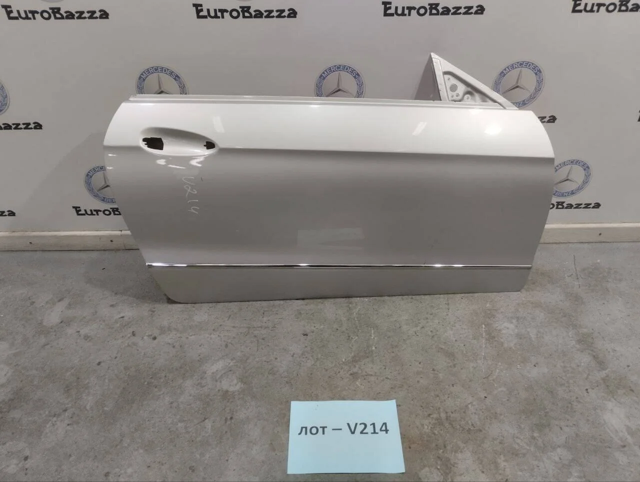 Дверь правая Mercedes W207
