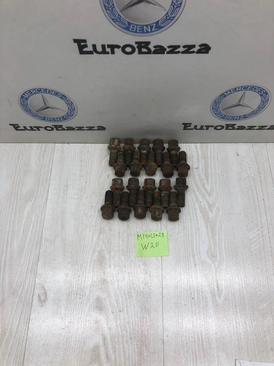Колесные болты Mercedes W211