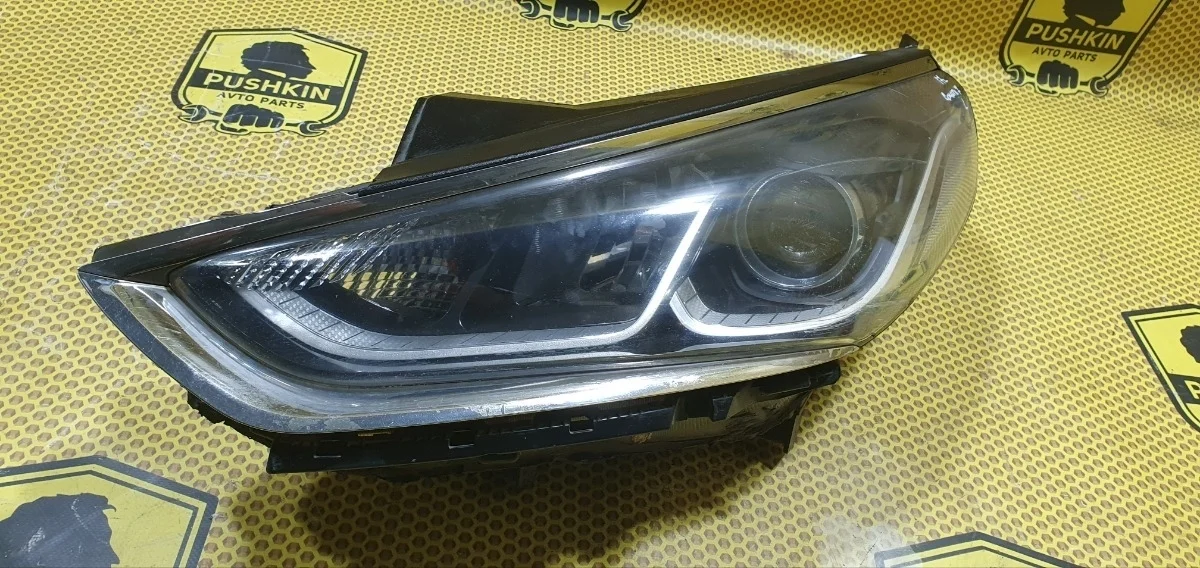 Фара галоген Hyundai Sonata 2018 92102C1500 G4NA, передняя левая