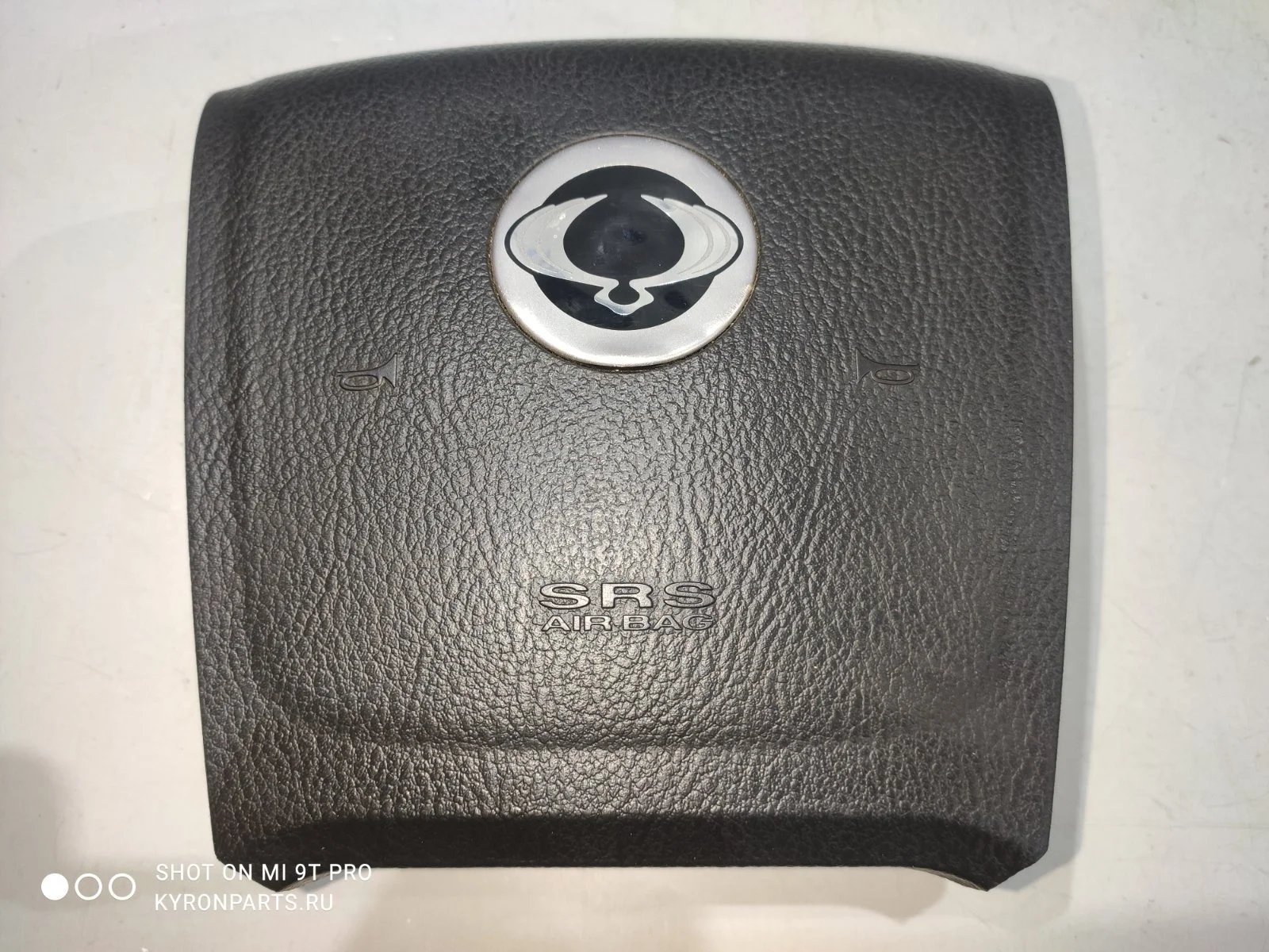 Подушка безопасности airbag водителя SsangYong Kyron 2009 D130