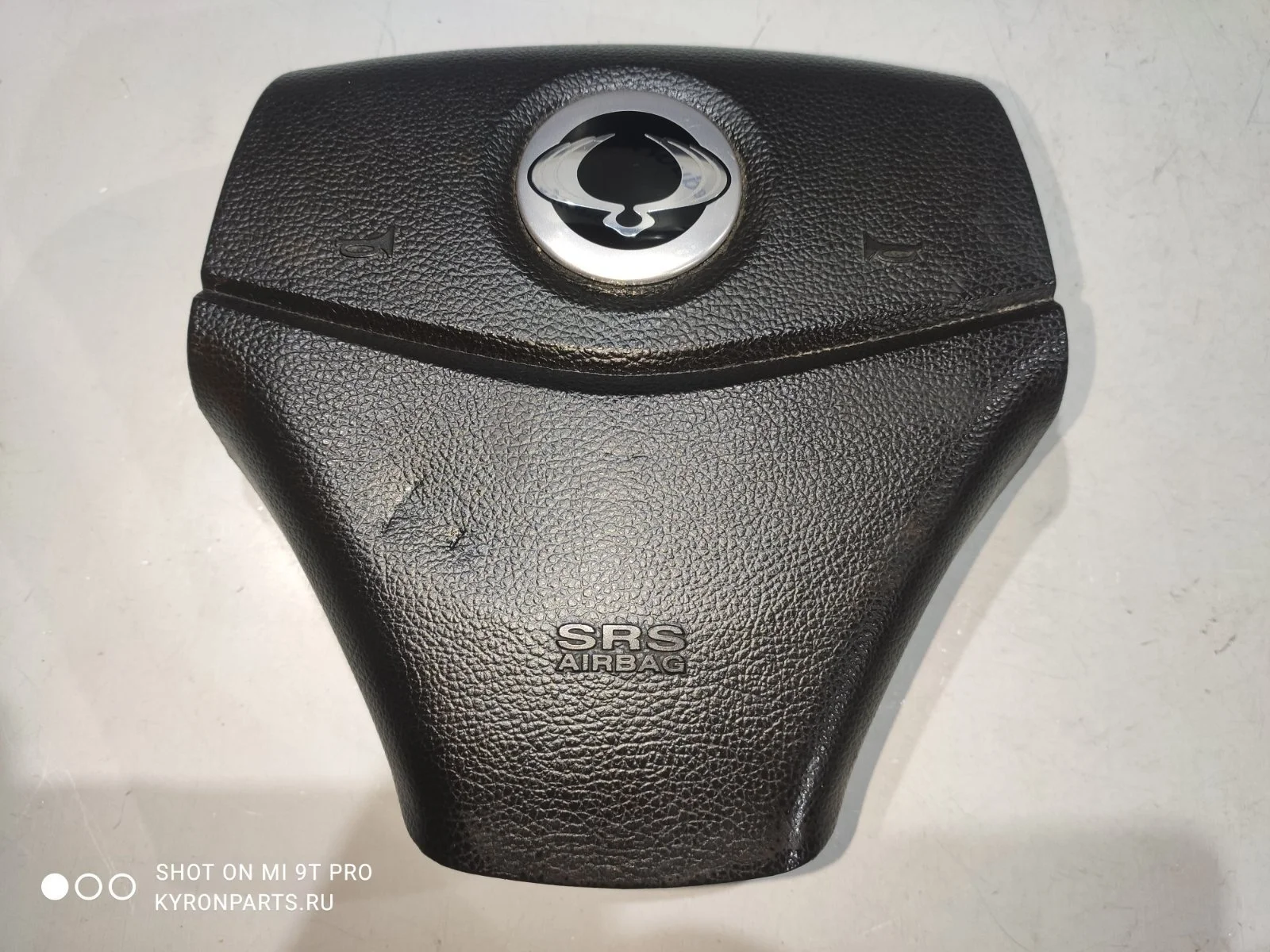 Подушка безопасности airbag водителя SsangYong Actyon 2012 C200