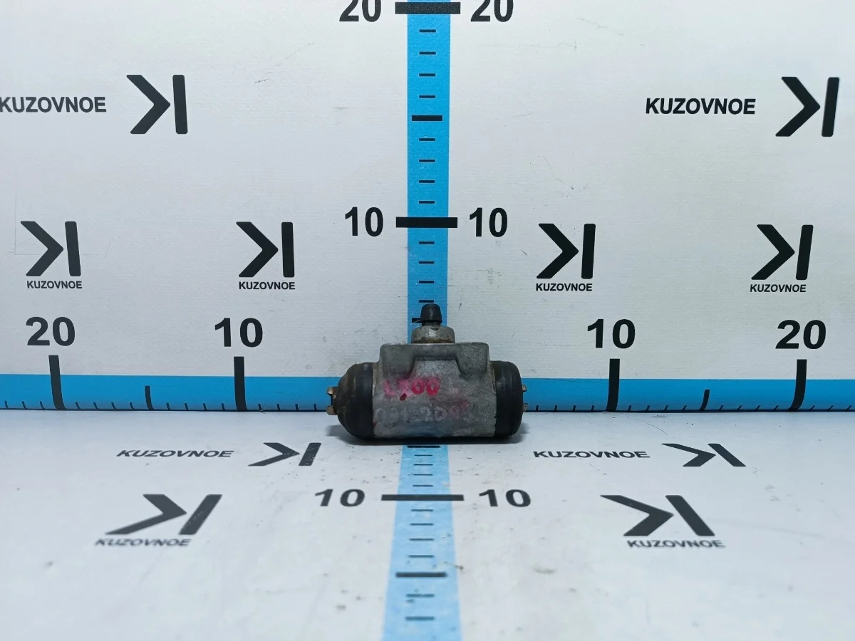 Тормозной цилиндр Mitsubishi L200 2014 KB4T