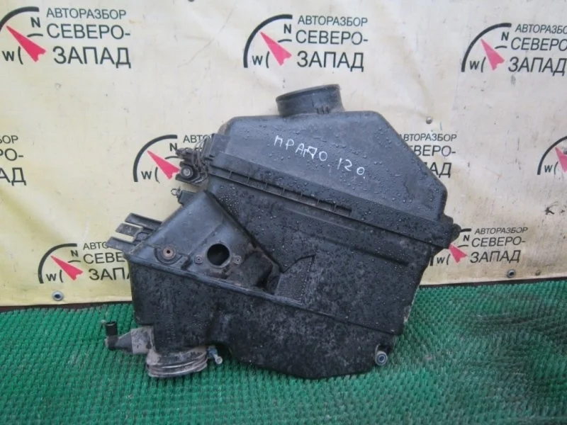 Корпус воздушного фильтра Toyota Land Cruiser Prado 1770531090 GRJ120 1GR