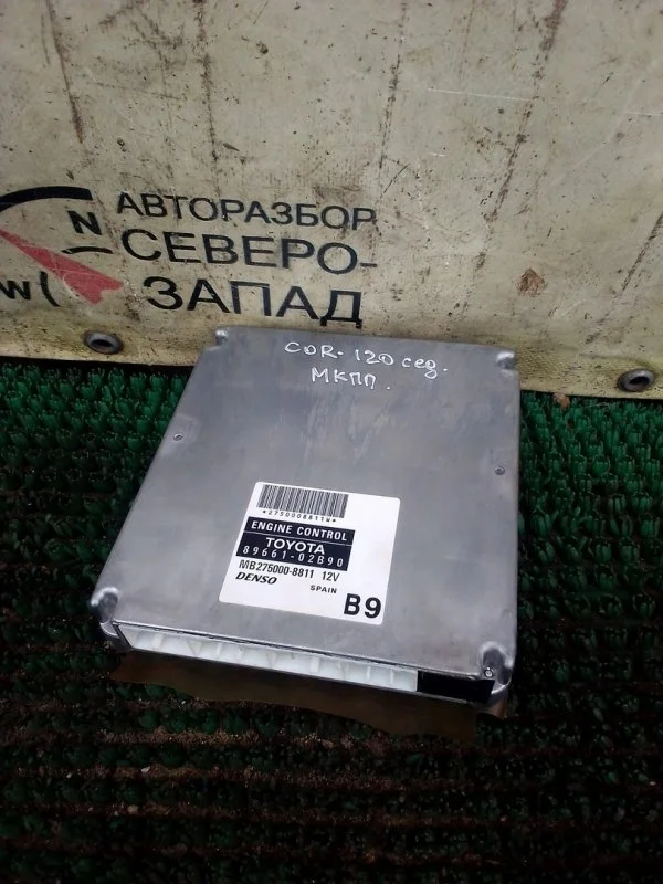 Блок управления двс Toyota Corolla 8966102B90 ZZE120 3ZZ