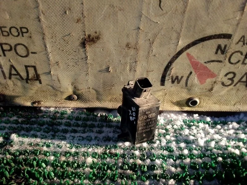 Мотор омывателя Hyundai Solaris 985102J000 RB