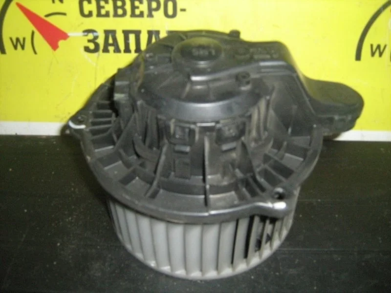 Моторчик печки Hyundai IX35 971132Y000 LM G4KD