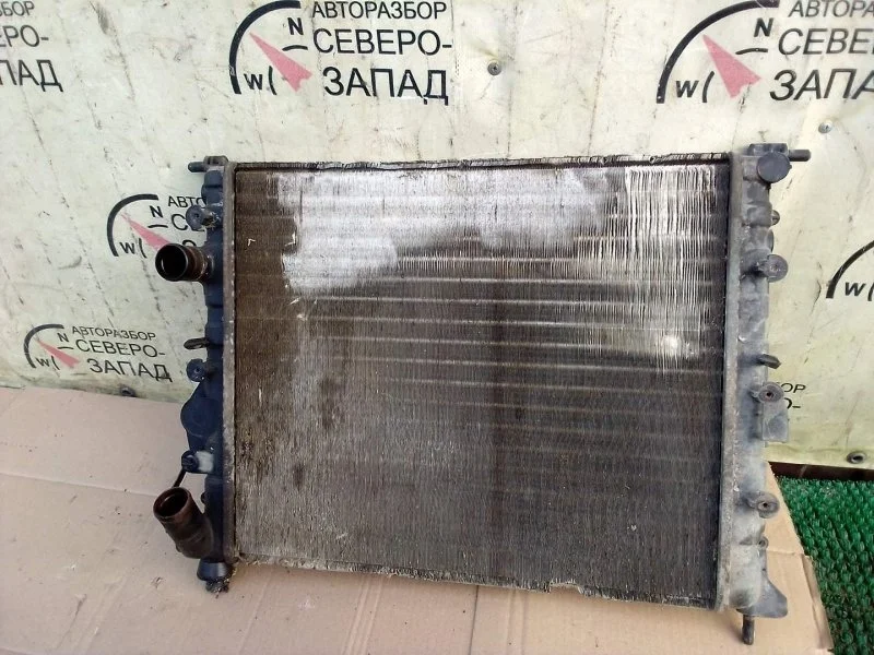 Радиатор основной Renault Logan 8200735038 LS12 K7JA710