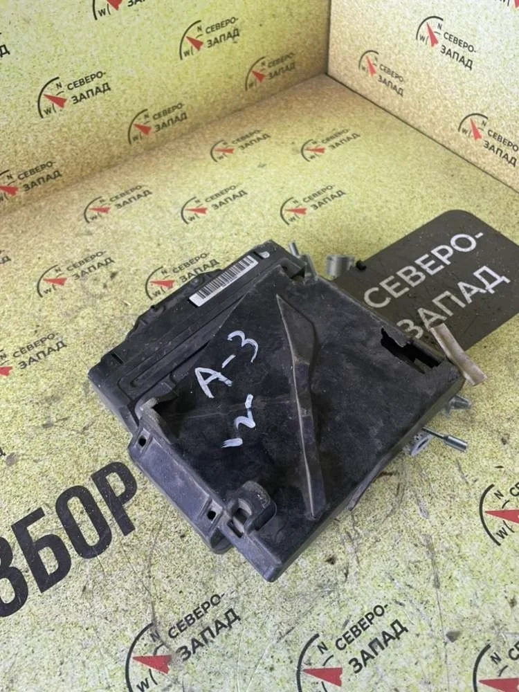 Блок управления АКПП Audi A3 09G927750ET