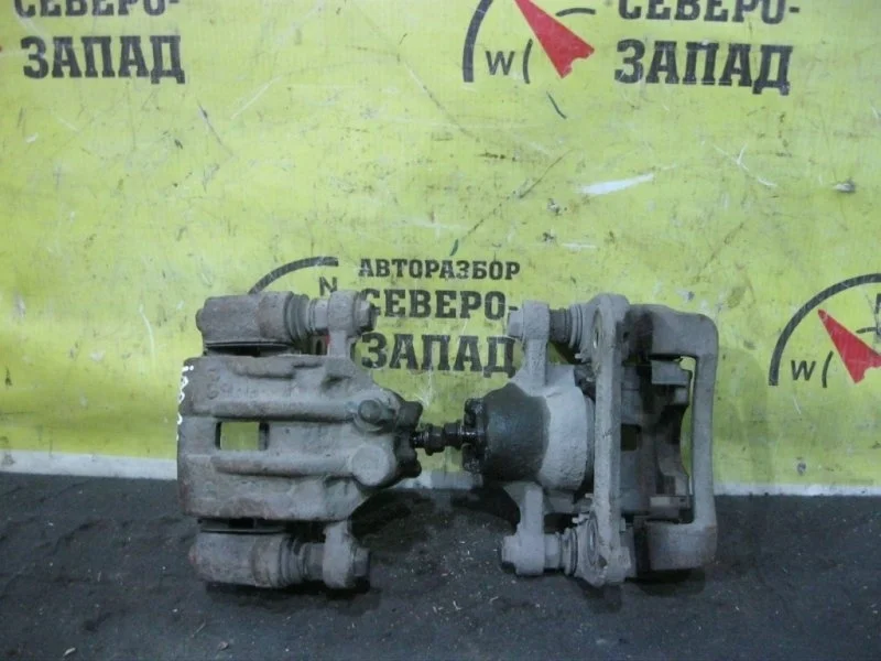 Суппорт Hyundai I30 582301H300 FD G4FC, задний правый