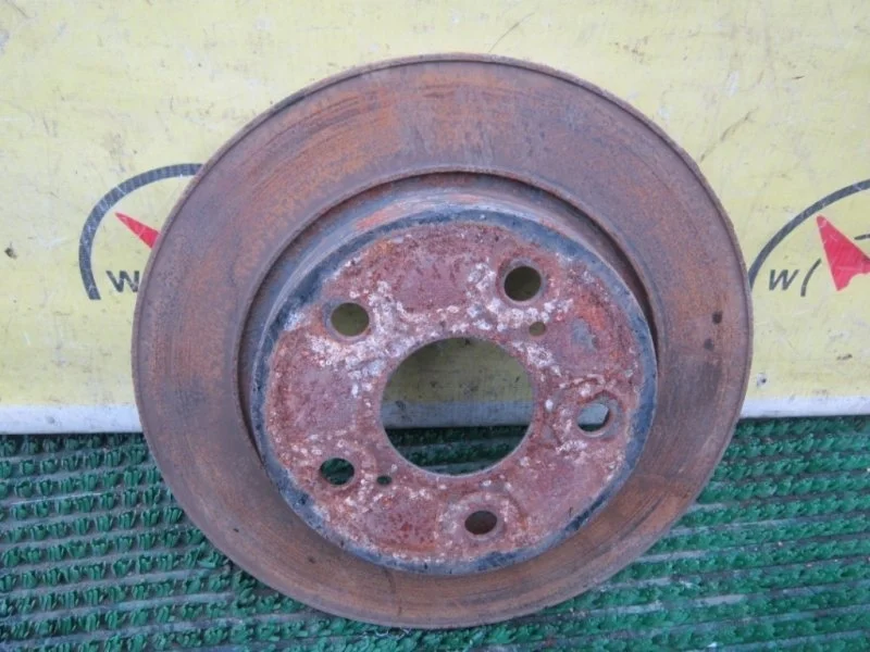 Диск тормозной Toyota Auris 4243112260 ZRE151 1ZR, задний