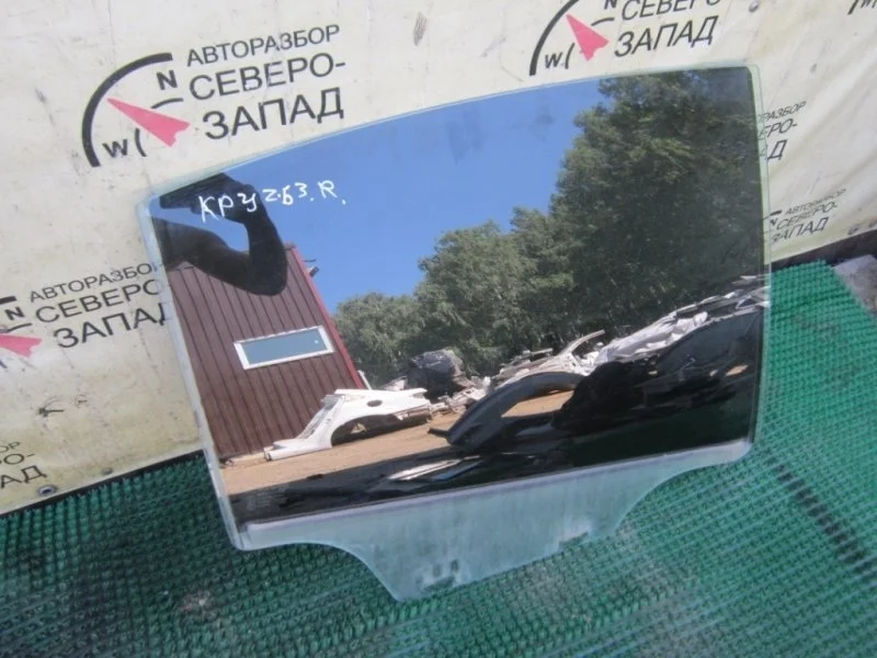 Стекло Chevrolet Cruze 96833086 J300 F16D3, заднее правое