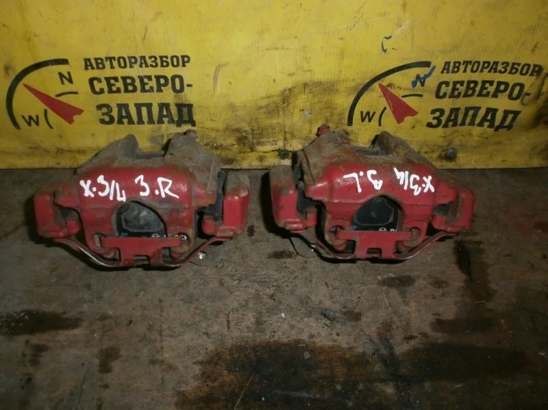 Суппорт BMW X3 34216765884 E83 N52B30, задний правый