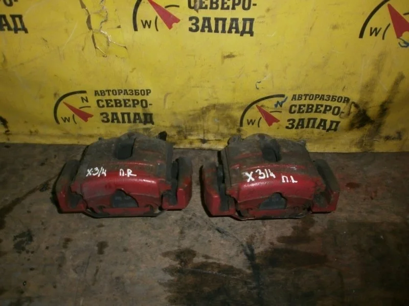 Суппорт BMW X3 34116765881 E83 N52B30, передний левый