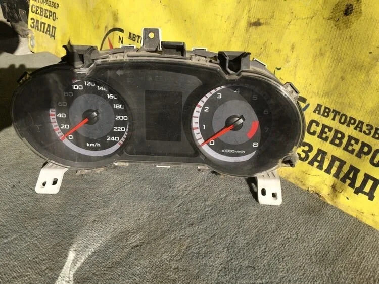 Панель приборов Mitsubishi Outlander XL 2007 8100A117 CW5W