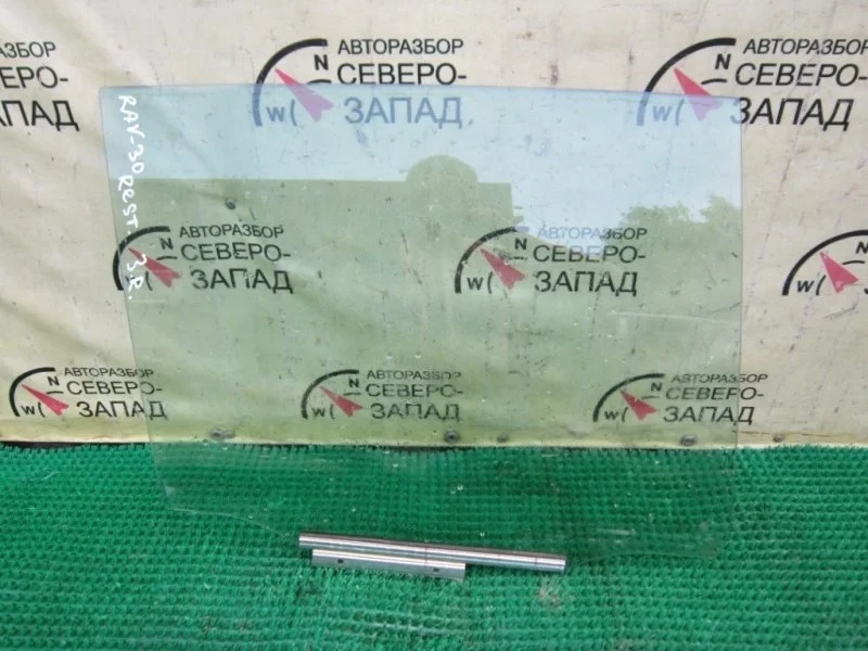 Стекло Toyota Rav4 6810342120 ZSA35 3ZR, заднее правое