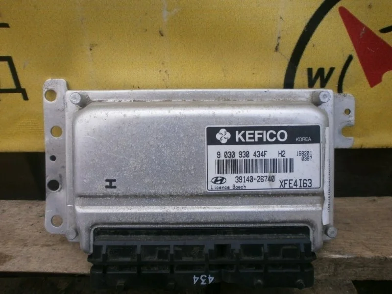 Блок управления двс Hyundai Elantra 3914026740 XD G4ED
