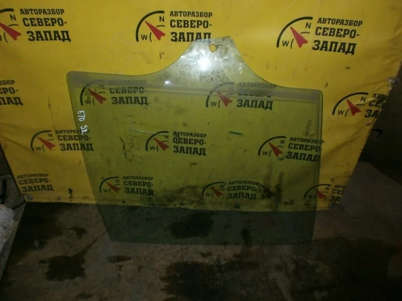 Стекло BMW X5 51357137024 E70 N62B48, заднее правое