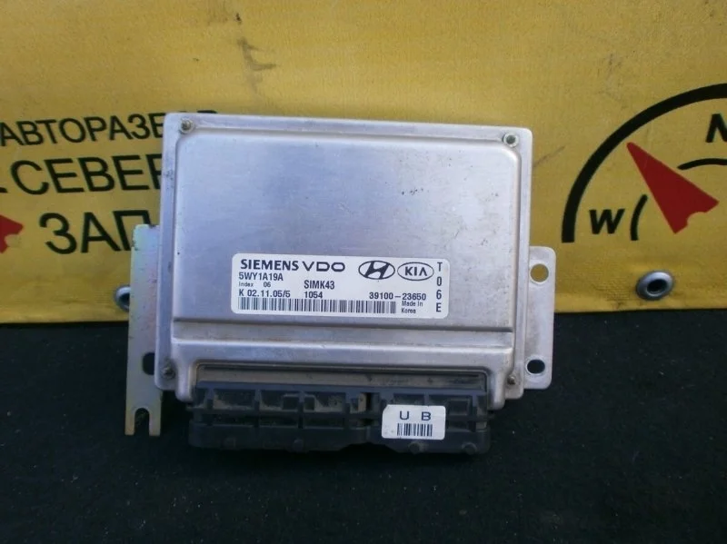 Блок управления двс Hyundai Sonata 3910023650 EF G4GC