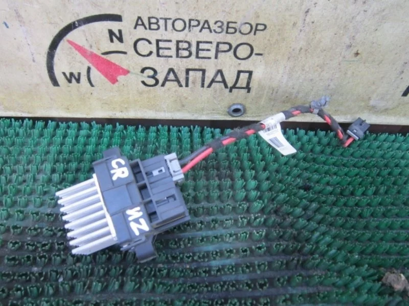 Резистор Chevrolet Cruze 13503201 J300 F16D3