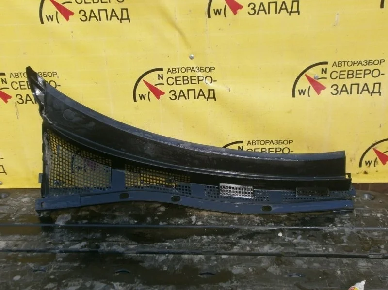 Жабо Mazda 3 BN8V507R0F BK Z6, правое