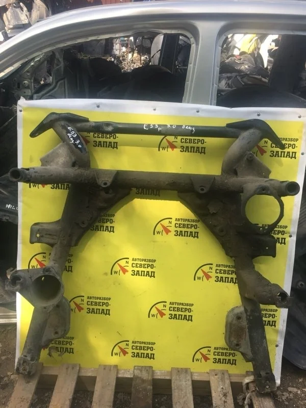 Балка под двс BMW X5 31116760277 E53 N62B44