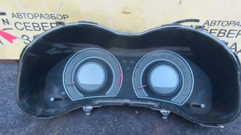 Щиток приборов Toyota Corolla 8380002P72 ZRE150 1ZR