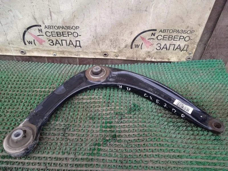 Рычаг Citroen C4 3521R3 B7 EP6, передний правый