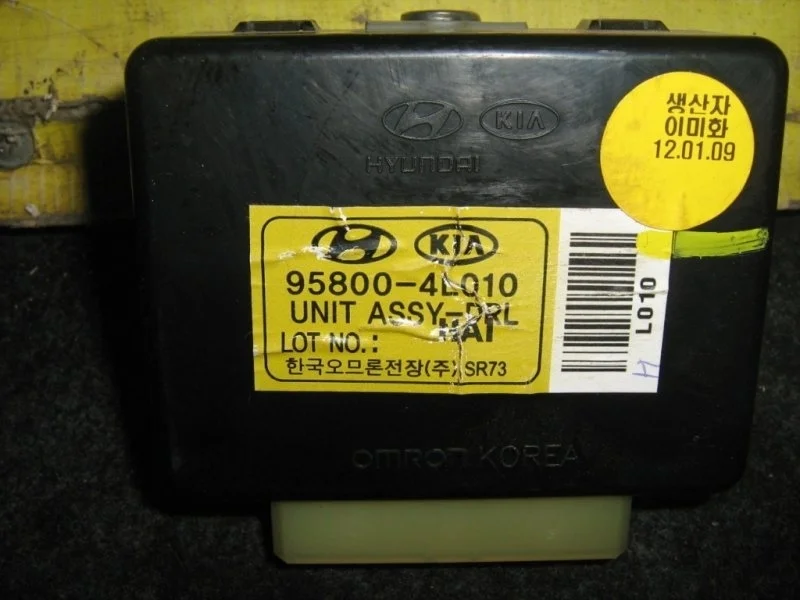 Блок управления Kia Rio 958004L010 QB G4FC