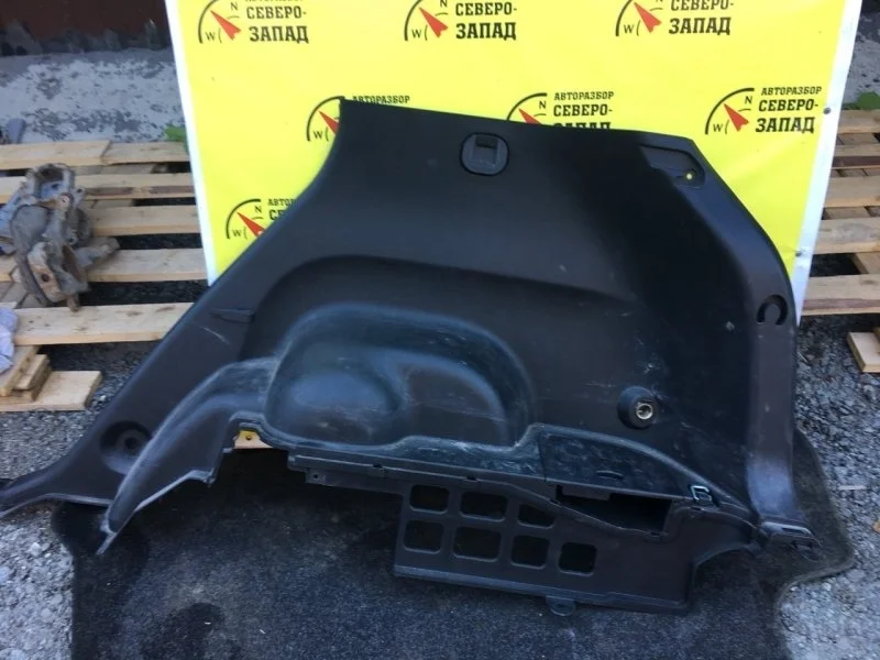 Обшивка багажника Ssangyong Actyon 2013 7743034501LBA CK G20, правая