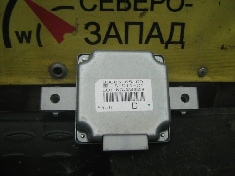 Блок управления раздаточной коробкой Suzuki Grand Vitara 3888565J00 JT J20A