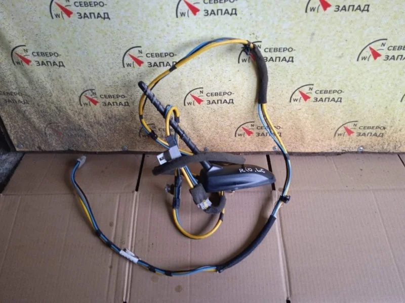 Антенна Kia Rio 96210H0000 FB