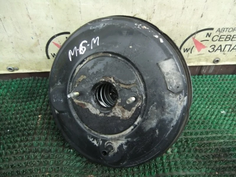 Вакумник тормозной Mazda 6 GJ6A43800 GG