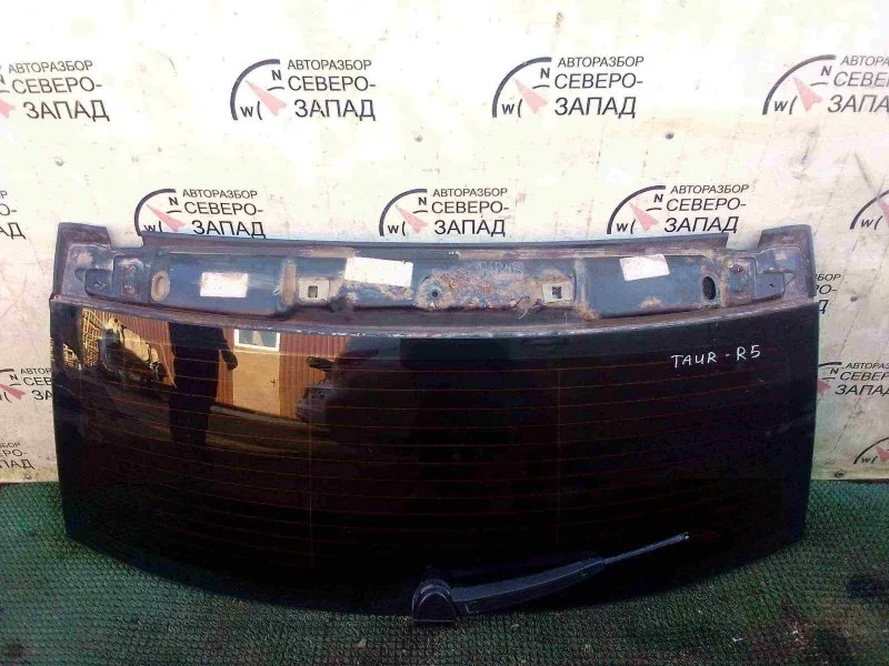 Стекло заднее Volkswagen Touareg 7L6845211BG 7LA