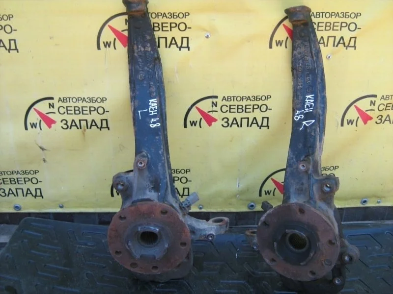 Кулак поворотный Porsche Cayenne 7L0407258A 957 M48.51, передний правый