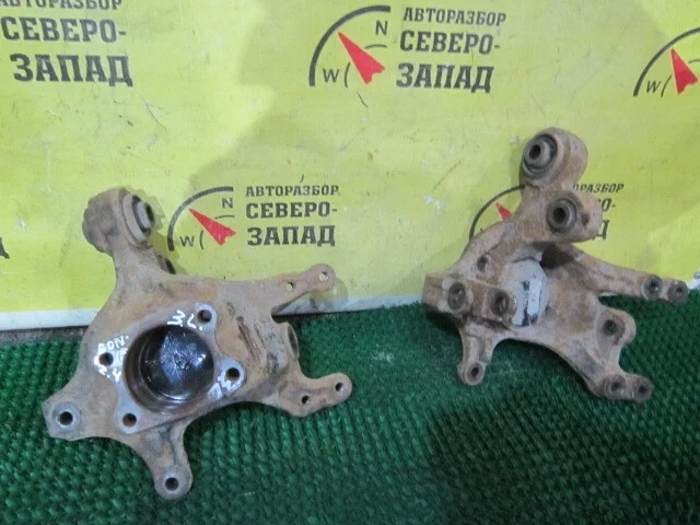 Кулак поворотный Hyundai Sonata 527203S111 YF G4KE, задний правый