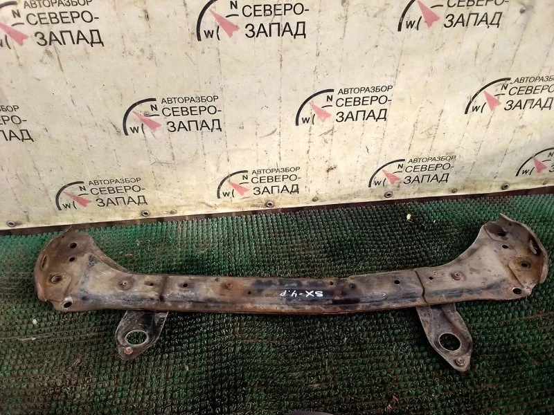 Балка под радиатор Suzuki SX4 7110080J01 YA21S M16A