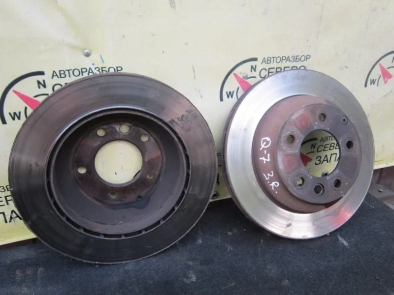 Диск тормозной Audi Q7 7L8615601C 4LB BUG, задний