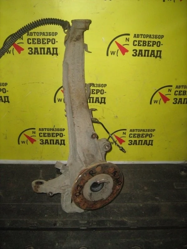 Кулак поворотный Audi Q7 7L0407258A 4LB BUG, передний правый