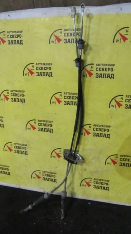 Трос переключения кпп Hyundai Solaris 437941R100 RB