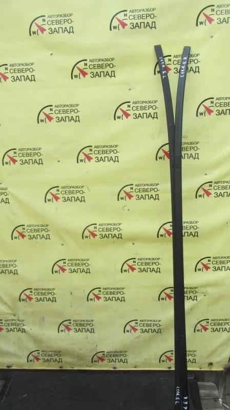 Молдинг Kia Ceed 872101H000 ED G4FA, левый