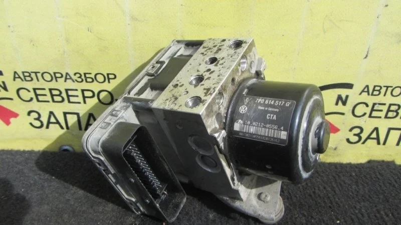 Блок управления ABS Volkswagen Touareg 7P0907379G 7P5 CASA
