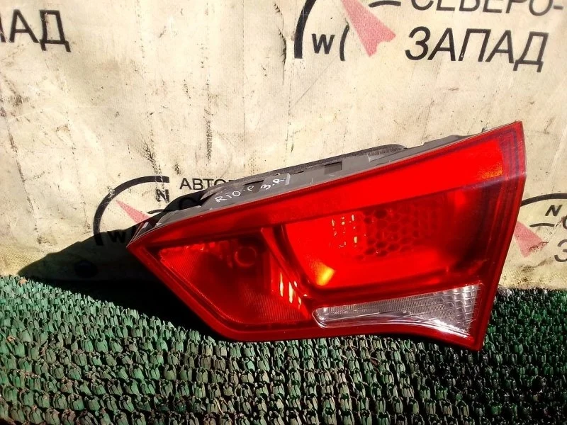 Фонарь Kia Rio 924044X500 QB G4FC, правый