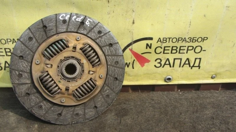 Диск сцепления Kia Ceed 4110023136 ED G4FA