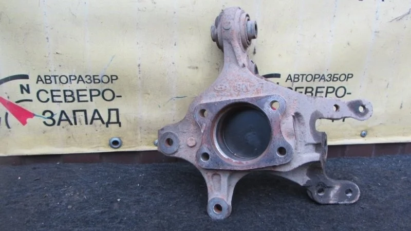 Кулак поворотный Kia Ceed 527101H500 ED G4FA, задний левый