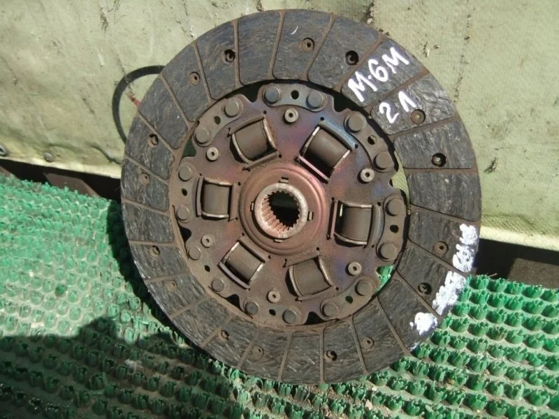 Диск сцепления Mazda 6 LF0316460A GG L8