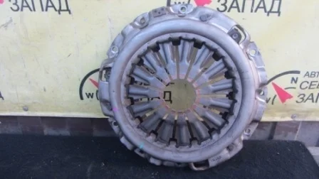 Корзина сцепления Mitsubishi L200 MN171120 KB4T 4D56