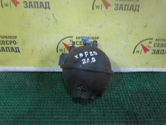 Бачок расширительный Bmw X3 17137823544 F25 N47D20C
