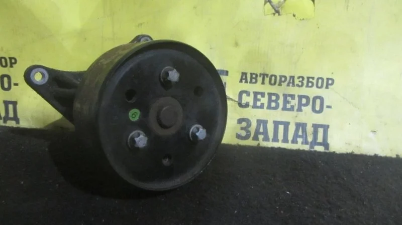 Помпа Land Rover Discovery LR009324 L319 276DT