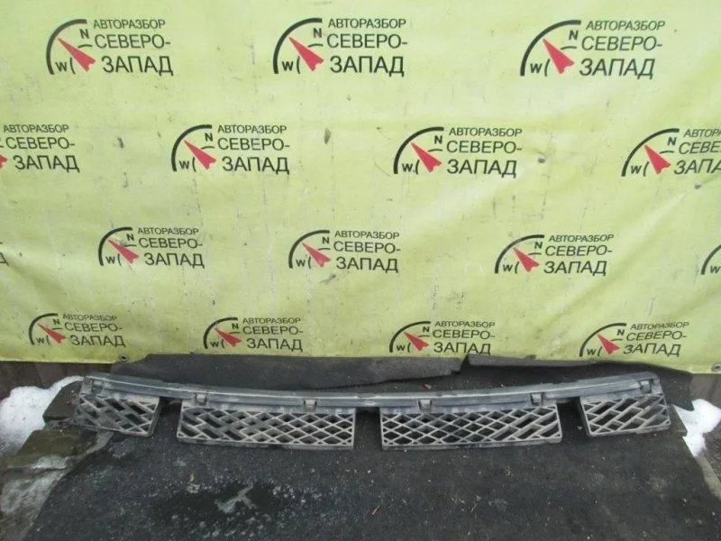 Кронштейн бампера Volkswagen Touareg 7P6807863 7P5 CJMA, задний